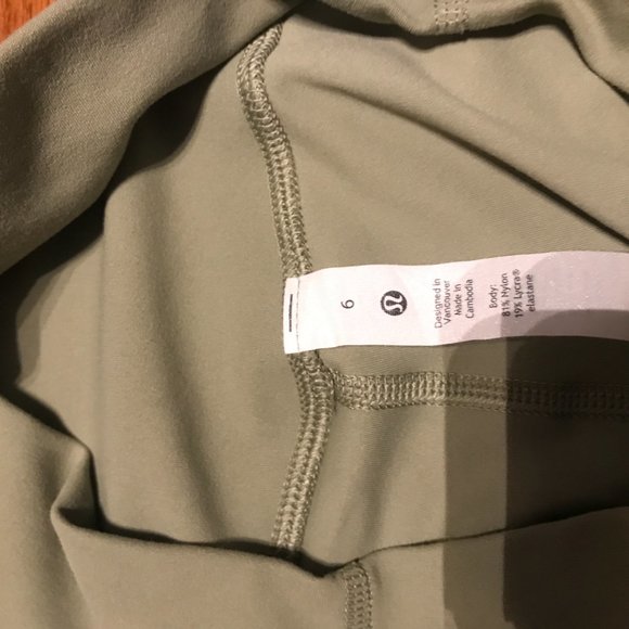 Brand New lululemon Leggings - Picture 3 of 5
